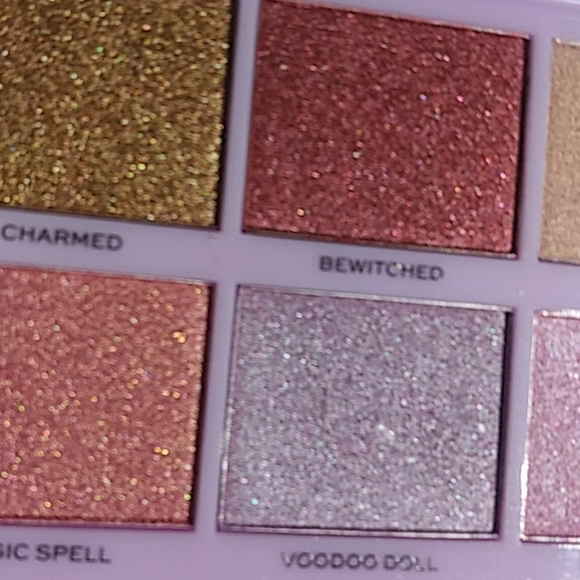 ULTA REVOLUTION UNDER YOUR SPELL EYESHADOW PALETTE - Picture 4 of 8